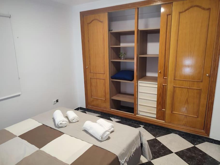 Apartamento En Playa Carvajal Fuengirola Bagian luar foto